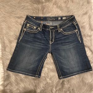Miss me shorts size 31
